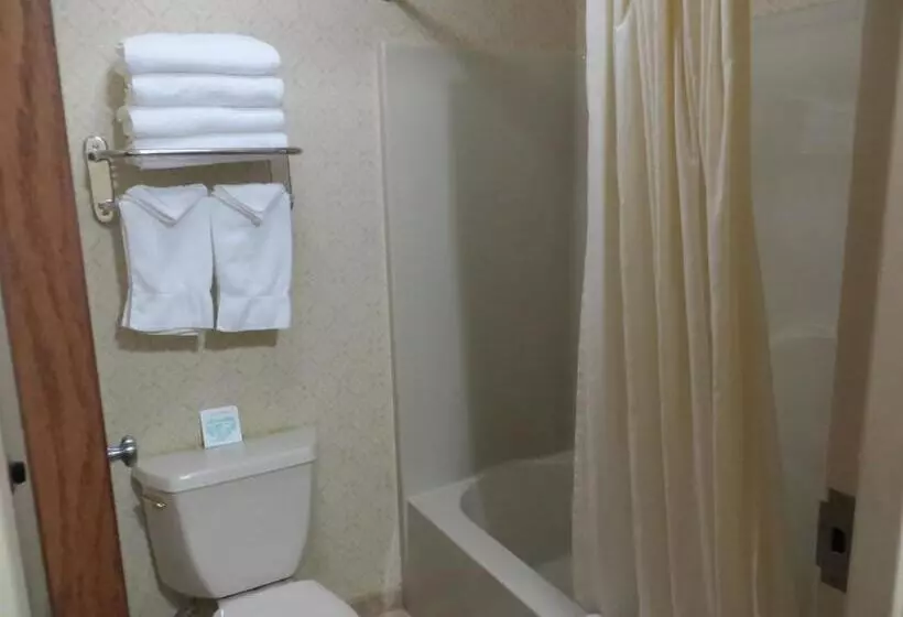 キングサイズベッドのスタンダードルーム, First Gold Gaming Resort