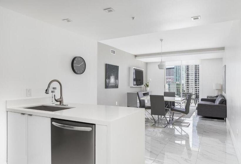 סוויטת דלוקס 2 חדרים, Fortune House Hotel Suites