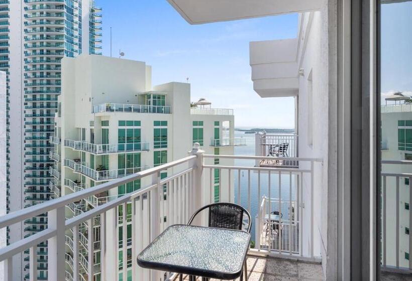 סוויטת דלוקס 2 חדרים, Fortune House Hotel Suites