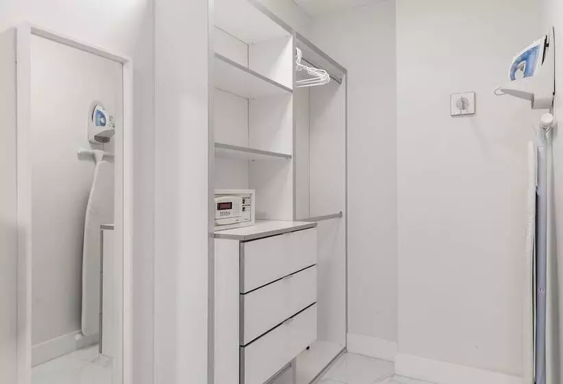 سوییت لوکس, Fortune House Hotel Suites