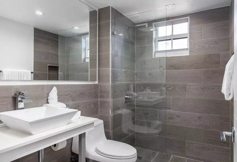 سوئیت دلوکس 2 خوابه, Fortune House Hotel Suites