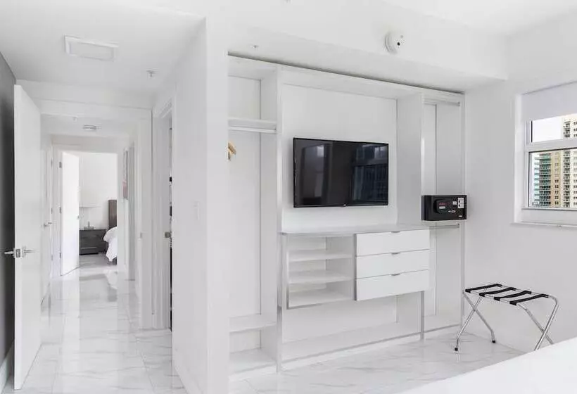 سوئیت دلوکس 2 خوابه, Fortune House Hotel Suites