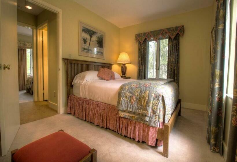 带2个卧室的套房, Geneva On The Lake Boutique Resort