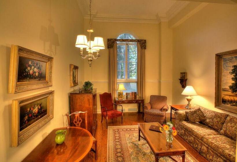 豪华套房, Geneva On The Lake Boutique Resort