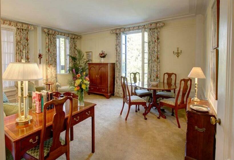 行政套房, Geneva On The Lake Boutique Resort