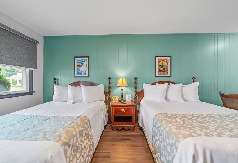 חדר סטנדרט שתי מיטות זוגיות, Glass House Inn Erie Near I90 & I79