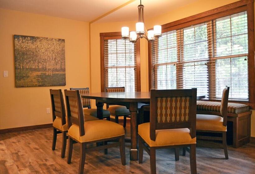 Дом 1 Спальня, Gordon Lodge