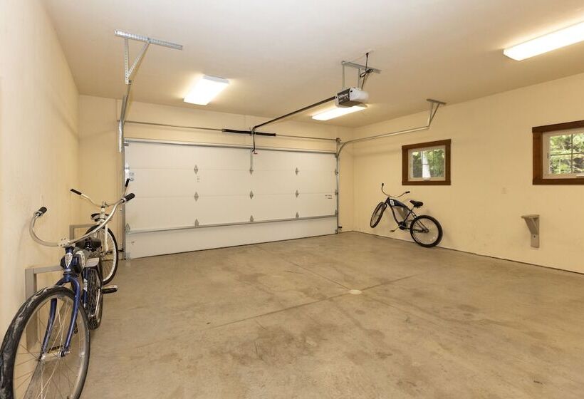 Дом 1 Спальня, Gordon Lodge