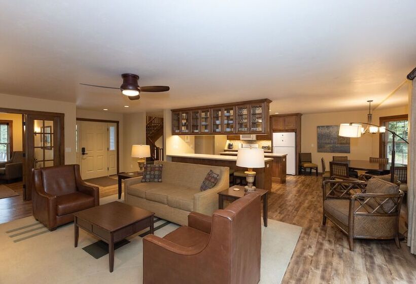 Дом 1 Спальня, Gordon Lodge