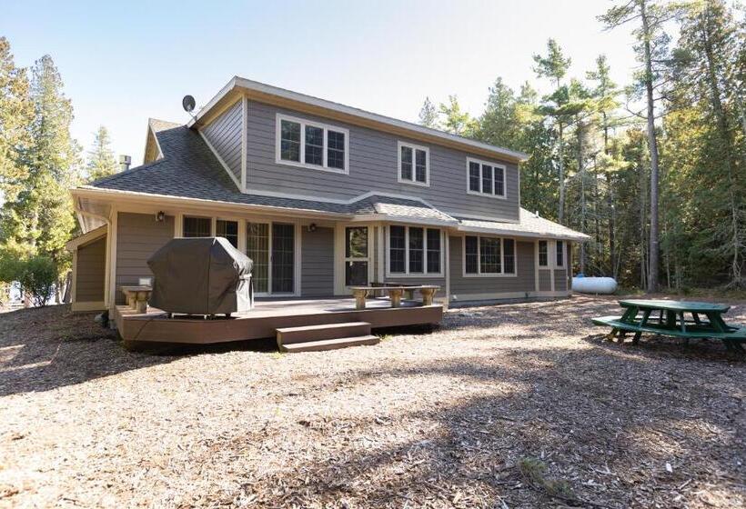 Дом 1 Спальня, Gordon Lodge