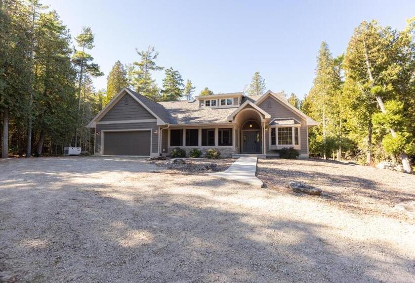 Дом 1 Спальня, Gordon Lodge