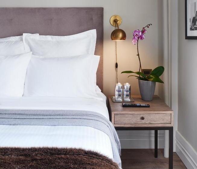 带大床的标准间, Hgu New York