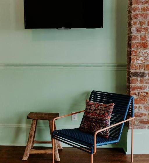 Balkonlu Standart Oda, The Frenchmen New Orleans By Kasa