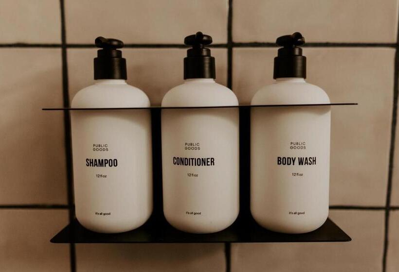 Süit, The Frenchmen New Orleans By Kasa