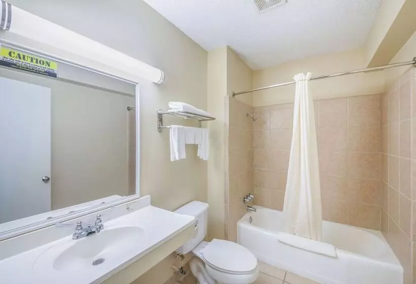 ２ダブルベッドのスタンダードルーム, Americas Best Value Inn Giddings