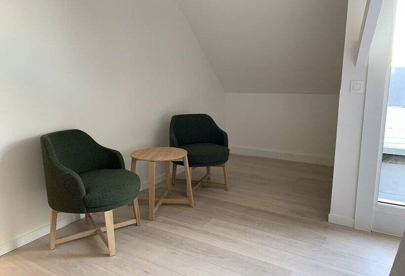 バルコニー付きスタンダードルーム, Heirloom The Mansion