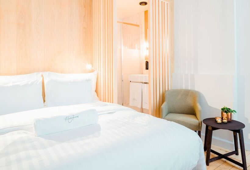 バルコニー付きスタンダードルーム, Heirloom The Mansion