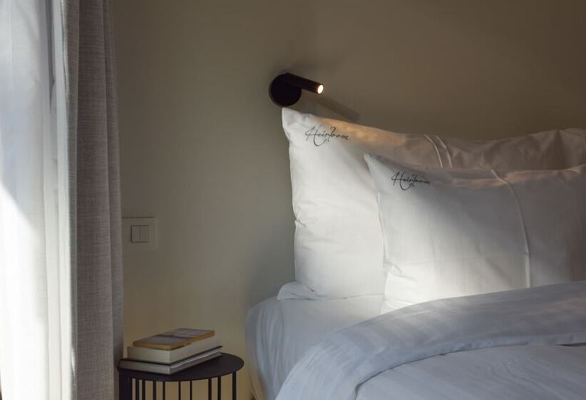 スーペリアトリプルルーム, Heirloom The Mansion