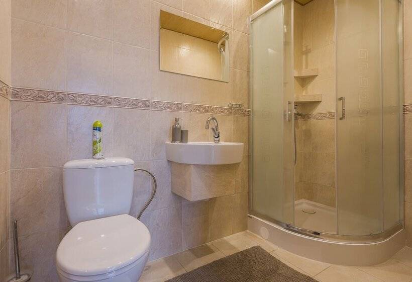 غرفة قياسية سرير مزدوج, Brzozowe Wzgorze