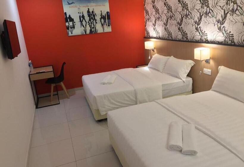 Camera Familiare, Sovotel 9 Puchong