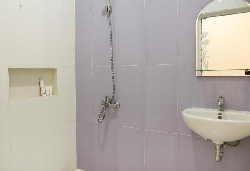 标准单人间, Oyo 1191 Monalisa Residence And Cafe