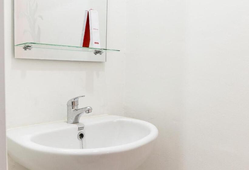 豪华房间, Oyo 1191 Monalisa Residence And Cafe