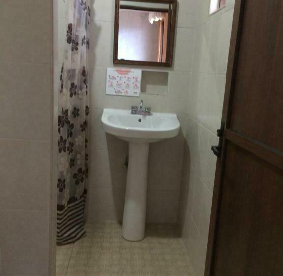 家庭间, Vista Markés