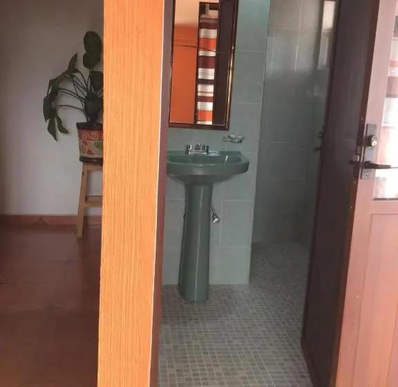 スタンダード4人部屋, Vista Markés