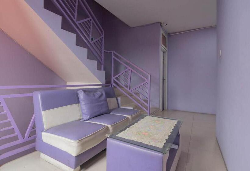 标准间, Reddoorz @ Gatot Subroto Street Bandung 3