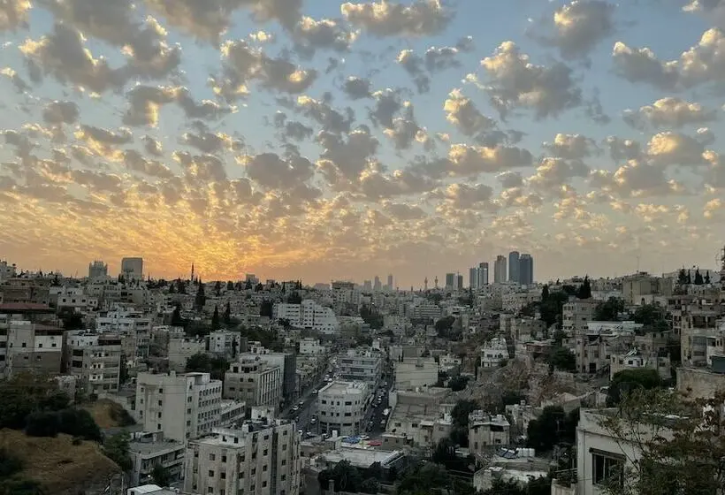 اتاق استاندارد, Carob Hostel