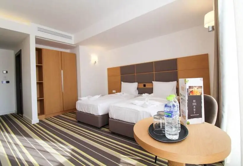 Deluxe-huone, Avenue