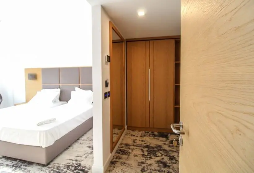 Deluxe-huone, Avenue