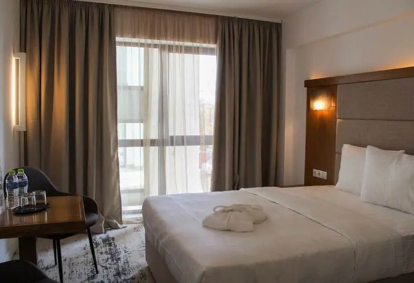 Standard-huone, Avenue