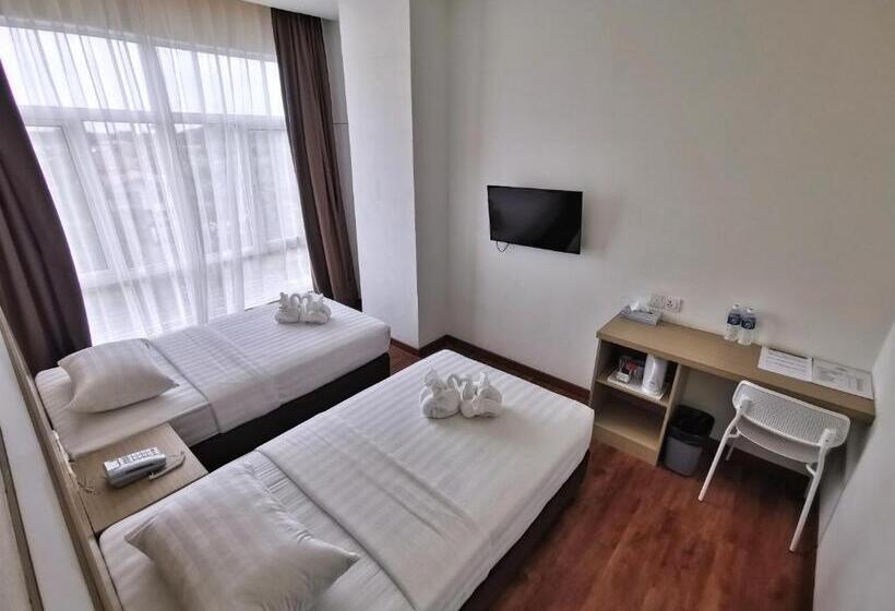 Standard-huone, Green World