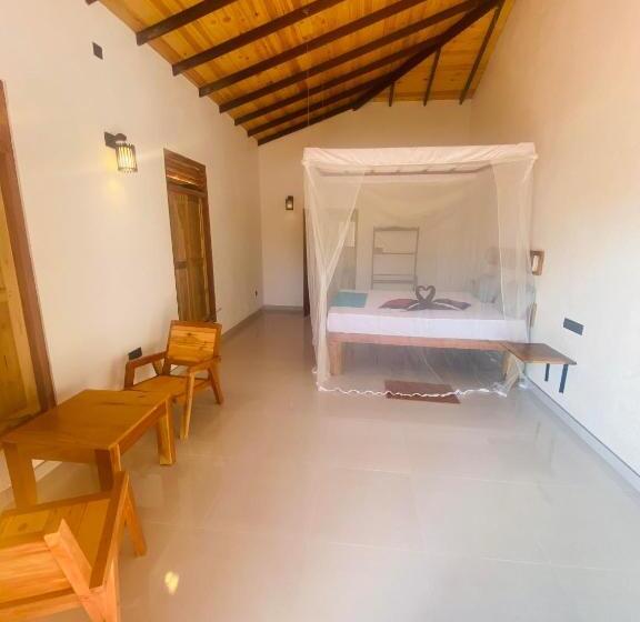 标准间带阳台, Hidden Garden Tangalle