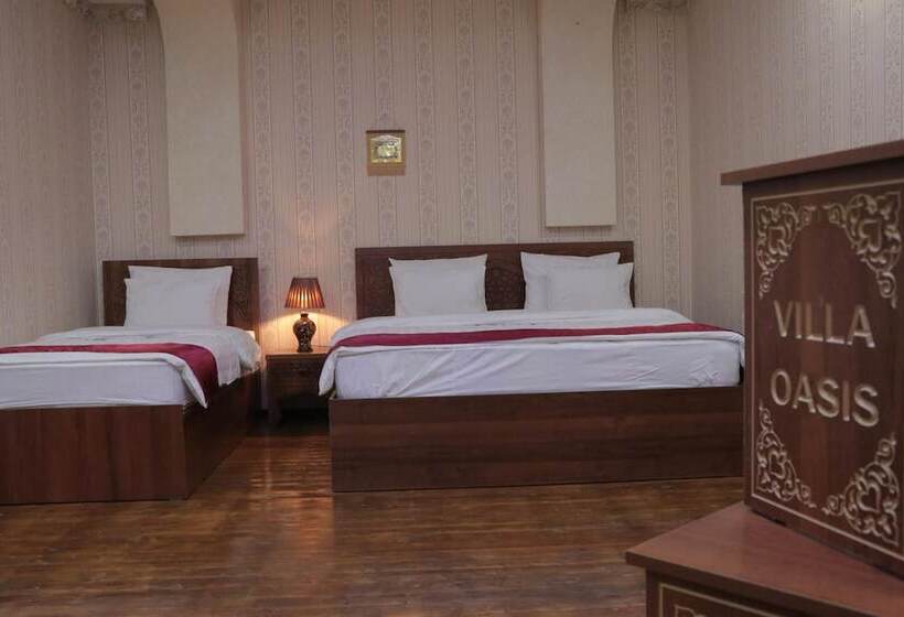 חדר דלוקס לשלושה, Villa Oasis