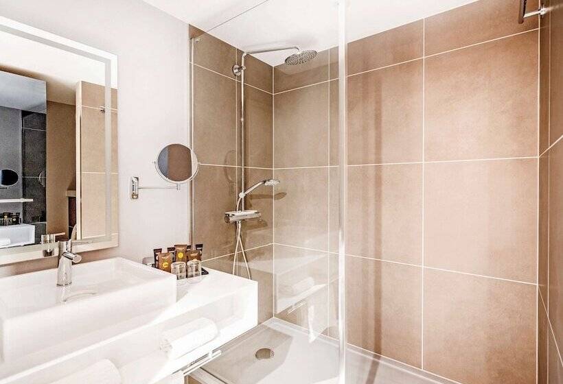 Номер Стандарт, Novotel Leicester