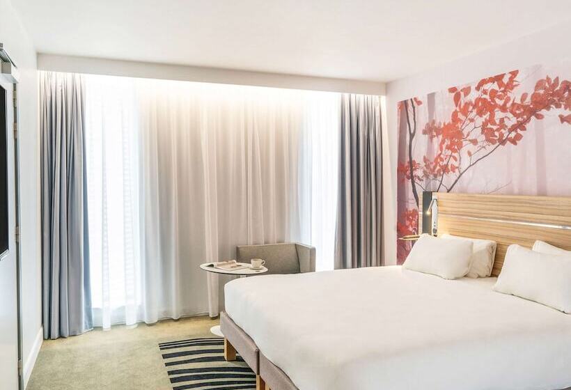 Номер Стандарт, Novotel Leicester