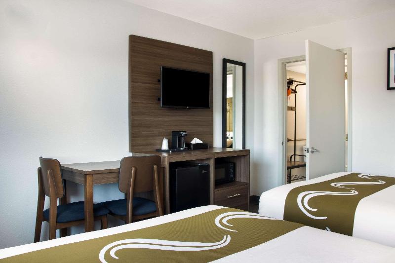 Номер Superior, Novotel Leicester
