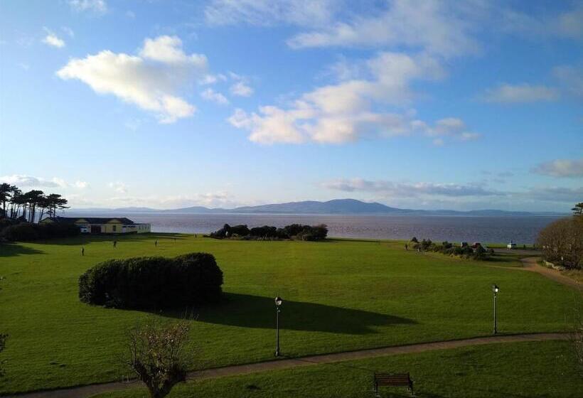 스탠다드 룸 킹사이즈 침대, Green View Guest House