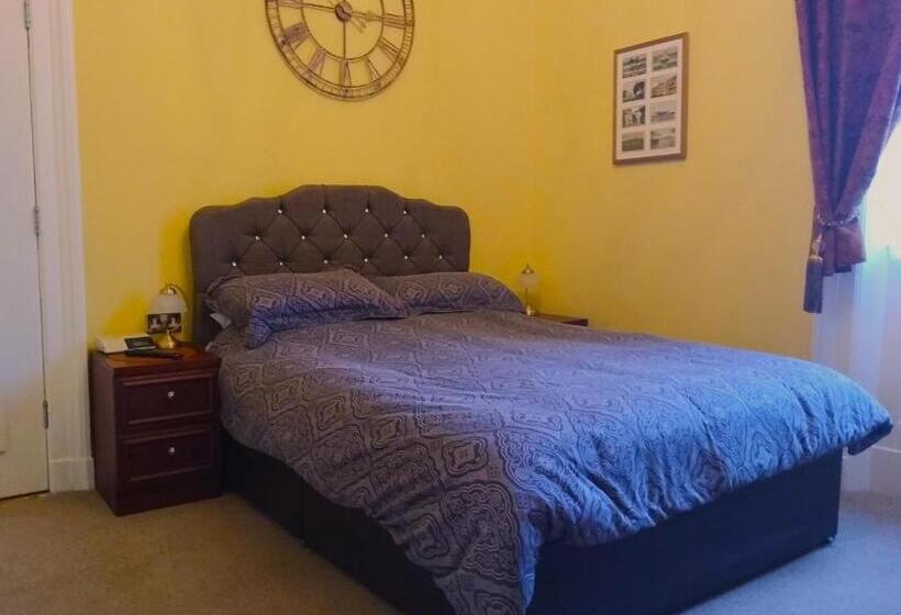 디럭스 룸, Green View Guest House