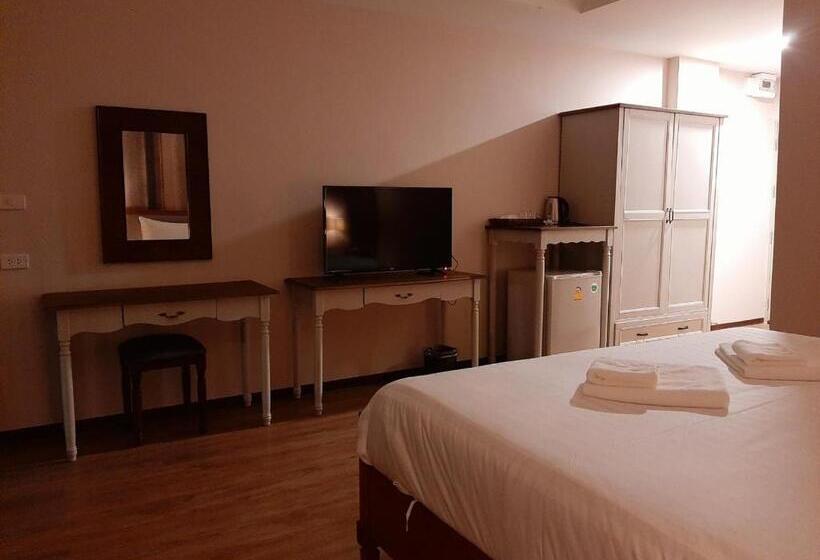 Номер Deluxe Кровать Кинг, J.p.grand