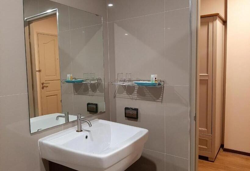 Номер Deluxe Кровать Кинг, J.p.grand