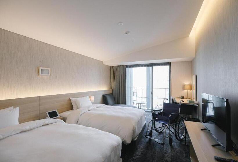 חדר סטנדרט מותאם לאדם עם מוגבלויות, Royal Classic Osaka