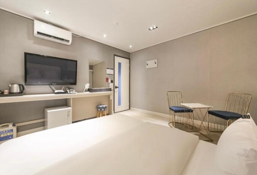 اتاق استاندارد, Heimish