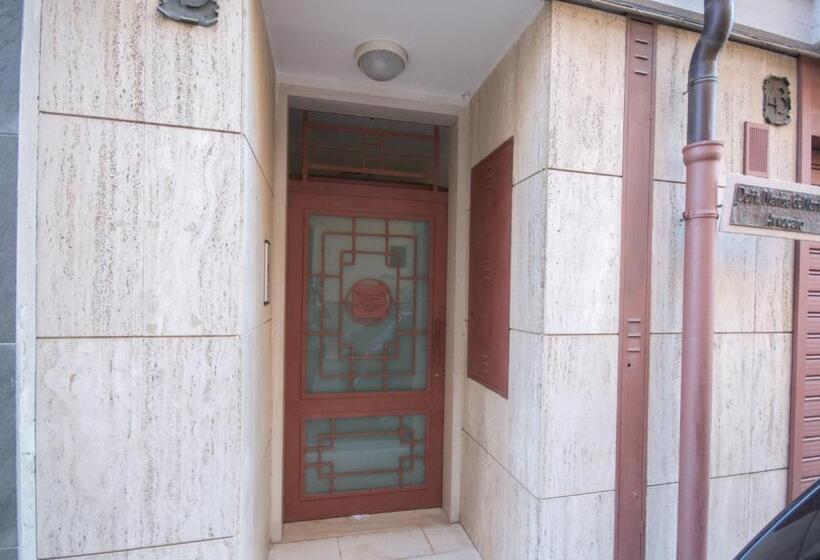 غرفة قياسية, City Center N. One