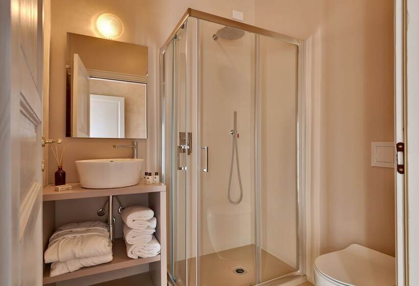 デラックスルーム, Dandelion Como Suites & Park