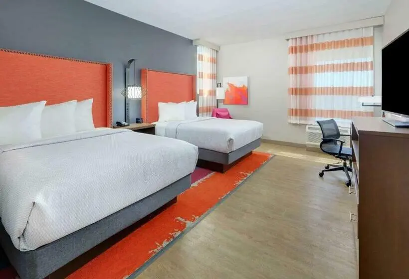 デラックスルーム, La Quinta Inn & Suites By Wyndham Lakeway