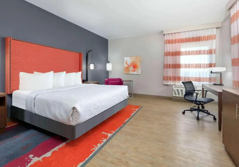 スタンダードルーム, La Quinta Inn & Suites By Wyndham Lakeway
