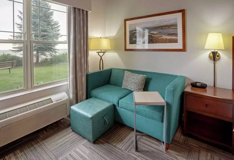 ダブルベッドスタンダードルーム, Hampton Inn Duluth Canal Park